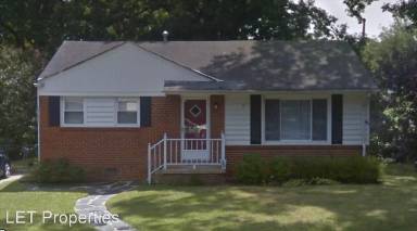 Main picture of 2213 Mendota Dr