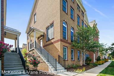 Main picture of 2542 Cherry Tree Rd