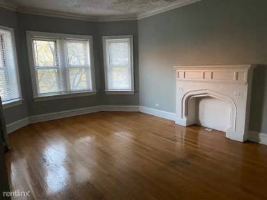 Main picture of 7402 S Chappel Ave