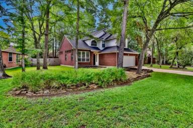 Main picture of 111 S Winterport Cir