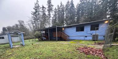 Main picture of 861 Rowan Ln SE