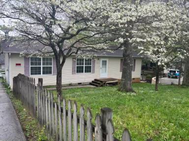Main picture of 2722 Woods Smith Rd