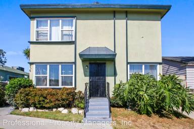 Main picture of 839 E 87th Pl