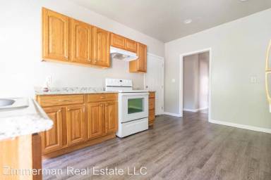 Main picture of 204 Central Ave