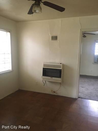Main picture of 117 E Olive St