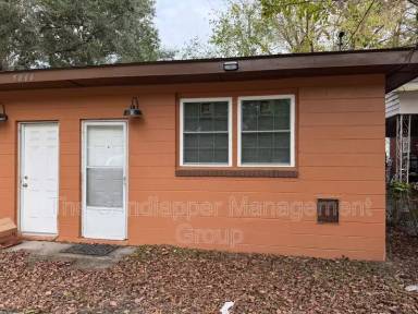 Main picture of 5066 Butler St