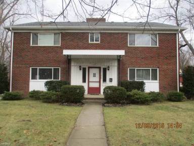 Main picture of Court St E  1821 - 4