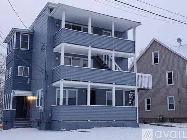 Main picture of 56 Pulaski St