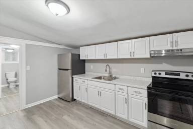 Main picture of 1224 E Bolton St