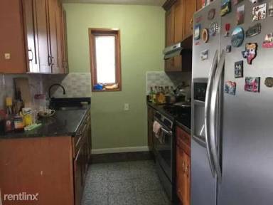 Main picture of 1346 70th St