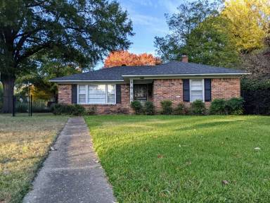 Main picture of 4762 Verne Rd