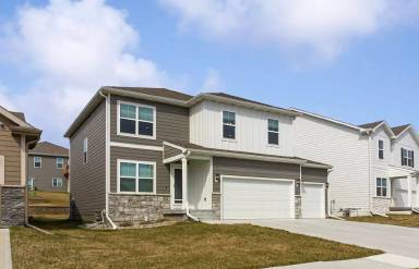 Main picture of 4438 Leawood Dr