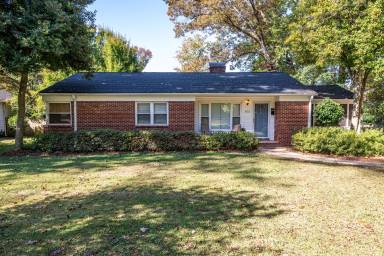 Main picture of 1453 Medford Dr