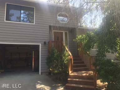 Main picture of 4204 E 10th Ave
