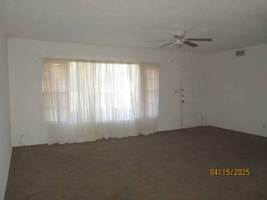 Main picture of 301 Juanita St