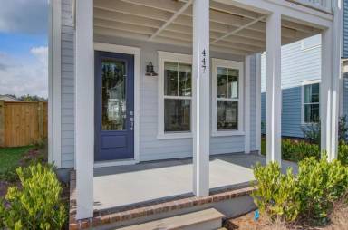 Main picture of 447 Cool Bend Ln