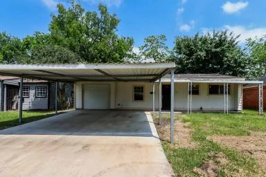 Main picture of 11611 Duane St