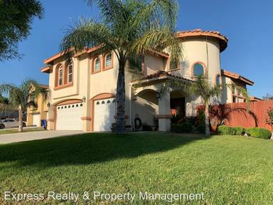 Main picture of 2841 N Ironwood Ave