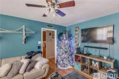 Main picture of 5518 Warrington Dr