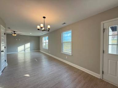 Main picture of 1206 Addler Dr