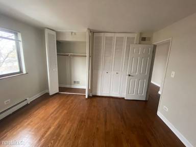 Main picture of 6011 N Winthrop Ave