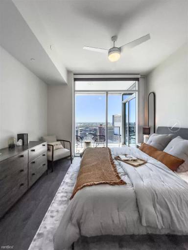 Main picture of 501 Texas St