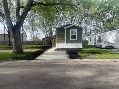 Main picture of 145 Harmony Trl