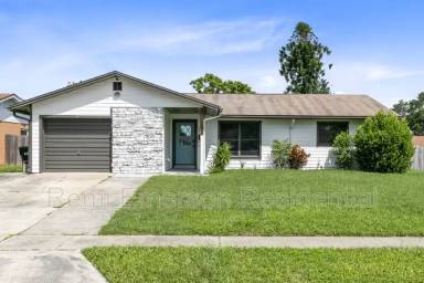 Main picture of 10625 Bresslyn Blvd
