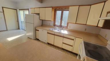 Main picture of 410 Cottage Ave