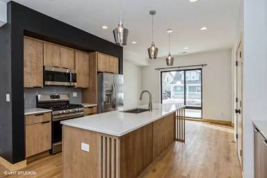 Main picture of 1125 Ellis Blvd NW