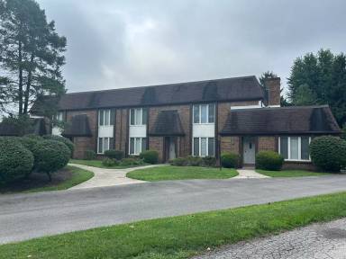 Main picture of 5541 Christopher Ct