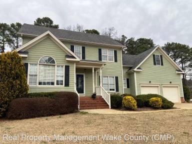Main picture of 3108 Summer Oaks Dr