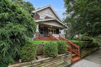 Main picture of 294 Olentangy St