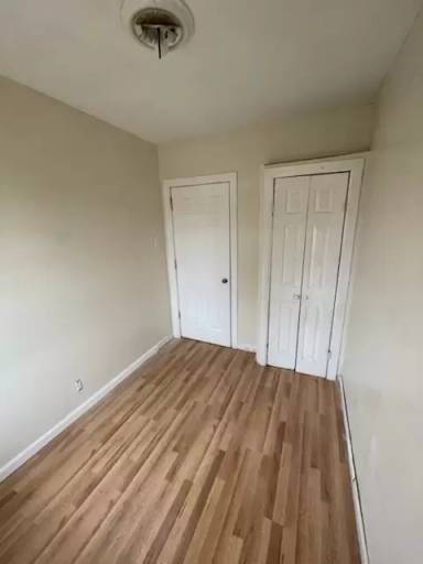 Main picture of 1388 E 57th St