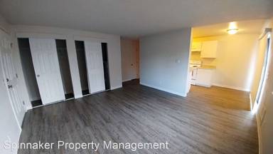 Main picture of 1717 S 305th Pl