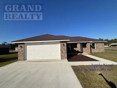 Main picture of 4037 Brittany Ln