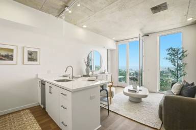 Main picture of 2903 4th Ave