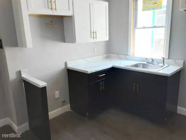 Main picture of 103 S 7th St