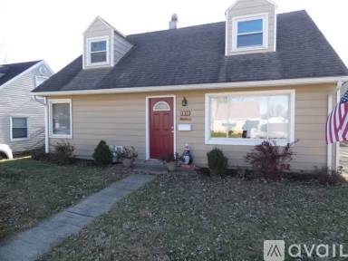 Main picture of 1822 Tuttle Ave