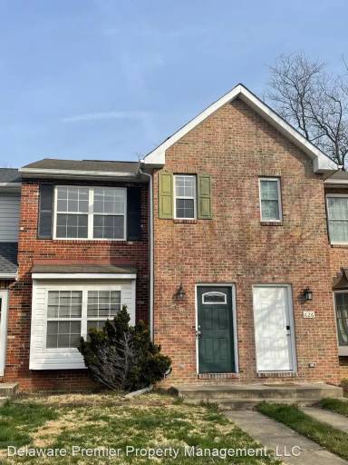 Main picture of 628 Candlestick Ln