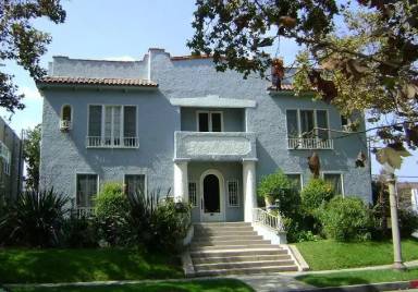 Main picture of 101 S Sycamore Ave