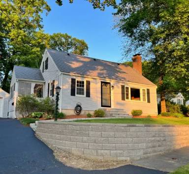 Main picture of 12 Curley Dr
