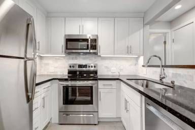 Main picture of 1235 Taylor Ave N