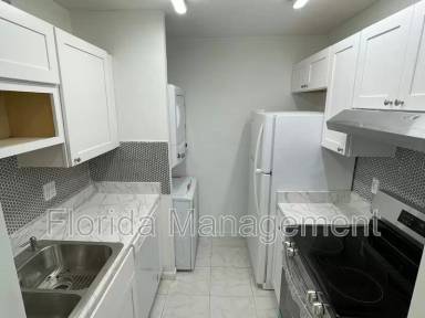 Main picture of 10222 Twin Lakes Dr