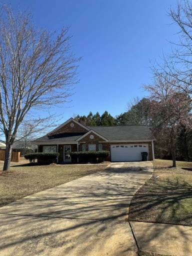 Main picture of 524 Cathedral Dr