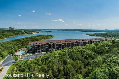 Main picture of 325 Majestic Dr