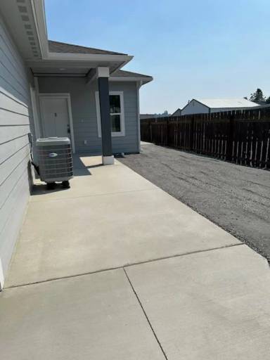 Main picture of 2719 W Peninsula Dr