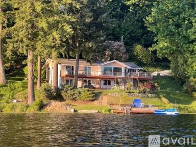 Main picture of 5318 Lake Bosworth Ln