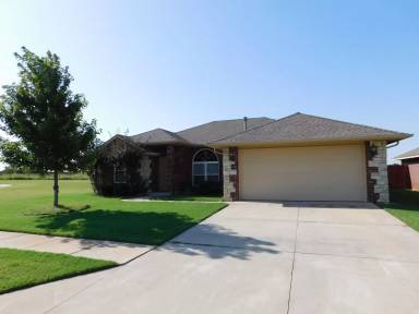 Main picture of 2246 Red Hawk Cir