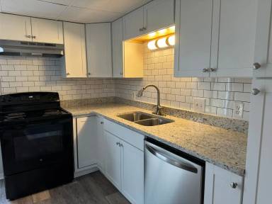 Main picture of 118 Ross St